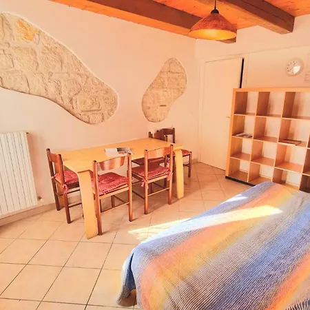 Trilo Torre In Centro Storico A * Numana