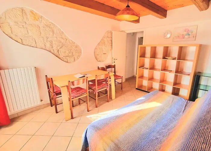 Trilo Torre In Centro Storico A Διαμέρισμα *